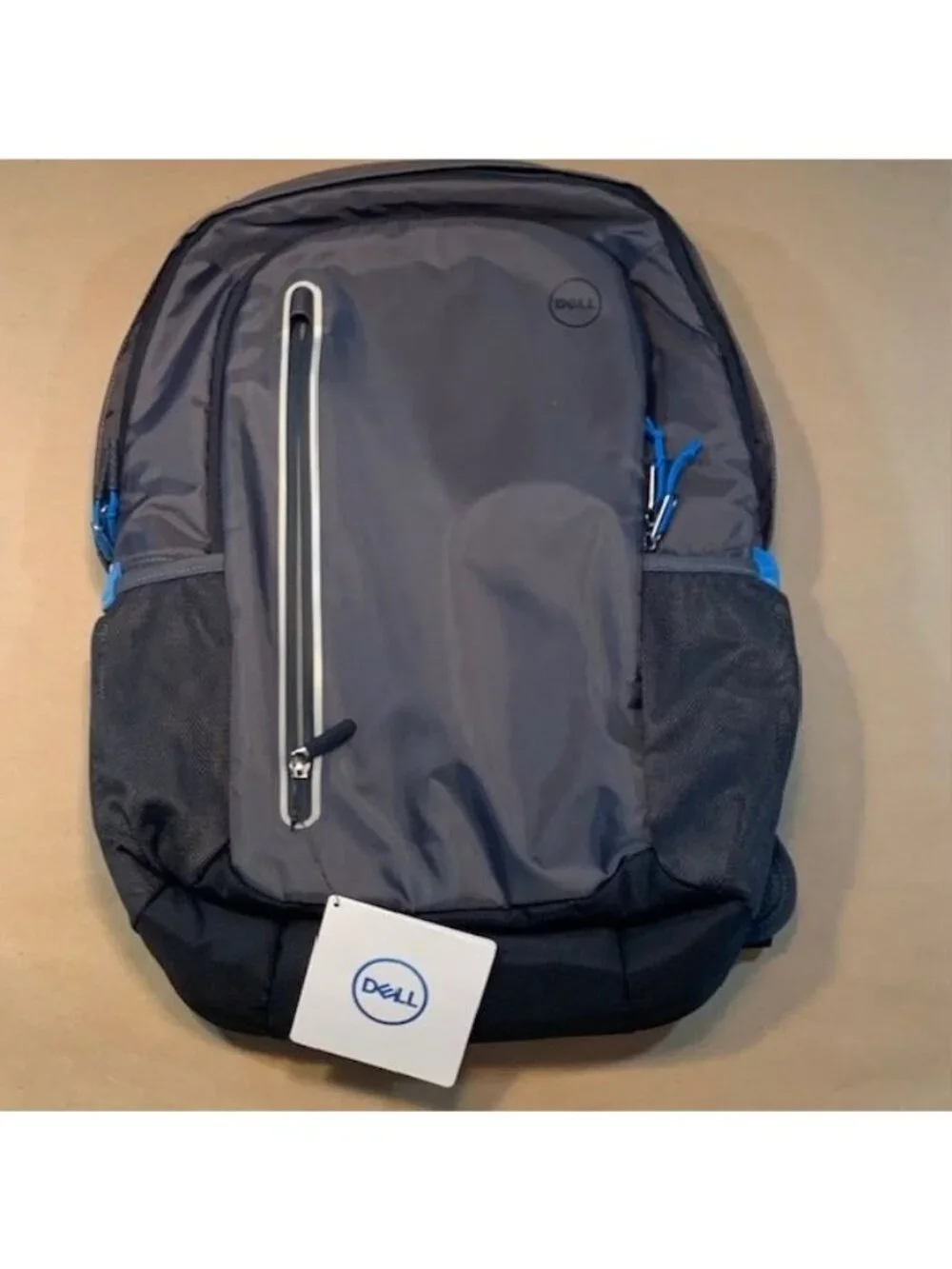 Dell Urban 15.6 in Backpack Adjustable Shoulder Strap Air Mesh Padded Gray 97X44